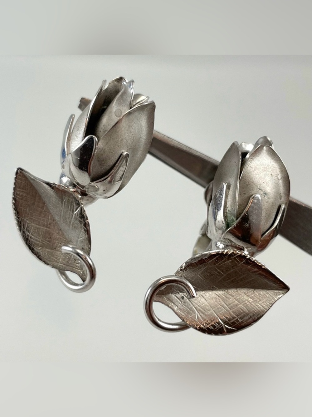 VINTAGE STERLING SILVER HSB HARRY S BICK Rose Earring Set Clip Onโs Statement